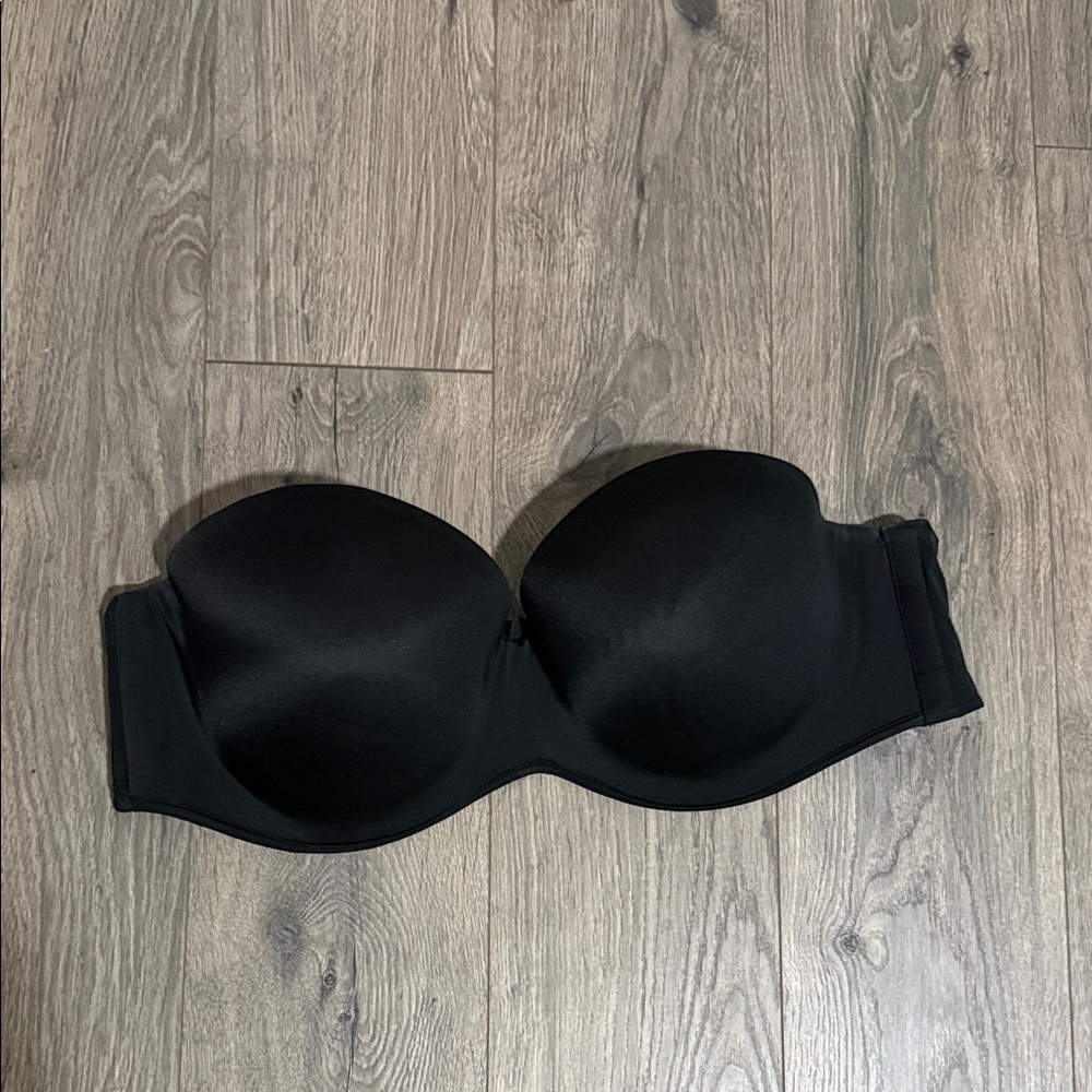 Women’s Black Bra